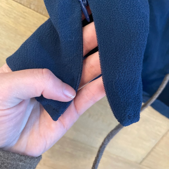 Reformation Crop Top Size 4 Navy with Lining Size 4 - Picture 7 of 8